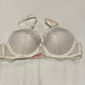 Victoria's Secret Ivory Lace Push-Up Bra with Rhinestones